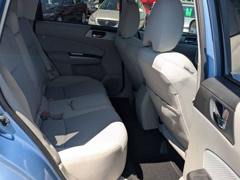 Used 2012 Subaru Forester 2.5X Premium AWD/4WD image 22