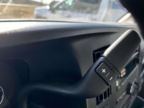 New 2025 Chevrolet Express 2500 w/ Driver Convenience Package image 6