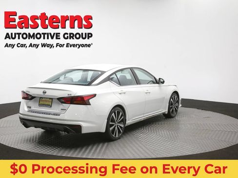 Used 2022 Nissan Altima 2.0 SR FWD image 41