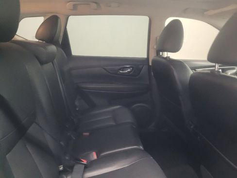 Used 2018 Nissan Rogue SL w/ Premium Package FWD image 19