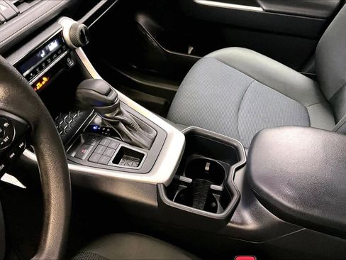 Certified 2025 Toyota RAV4 LE image 14