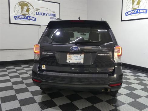 Used 2018 Subaru Forester 2.5i Premium AWD/4WD image 8