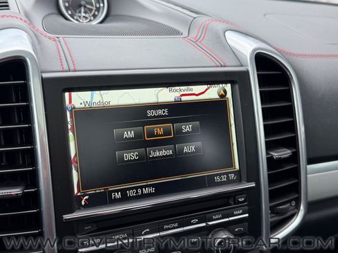 Used 2016 Porsche Cayenne GTS AWD/4WD image 25