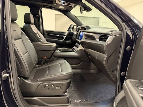 Used 2021 GMC Yukon XL Denali image 54