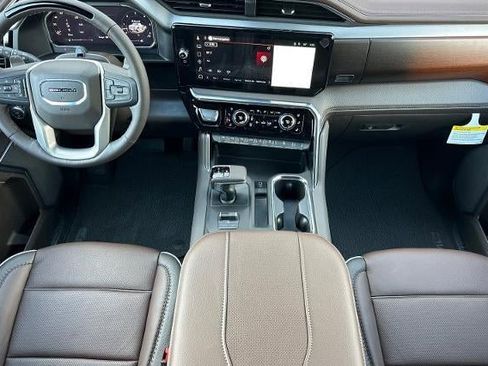 New 2026 GMC Sierra 1500 Denali w/ Technology Package AWD/4WD image 14