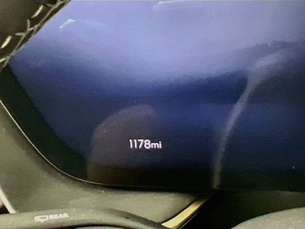 Certified 2026 Buick Envision Avenir AWD/4WD image 11