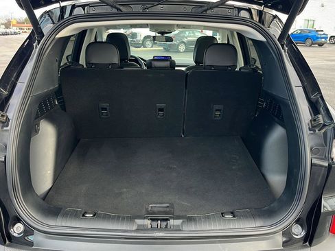 Used 2022 Ford Escape SEL w/ Technology Package image 9