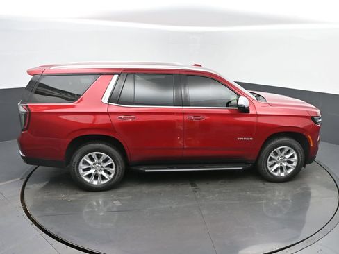 Used 2025 Chevrolet Tahoe Premier image 14