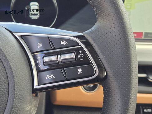 Certified 2024 Kia Seltos SX AWD/4WD image 25