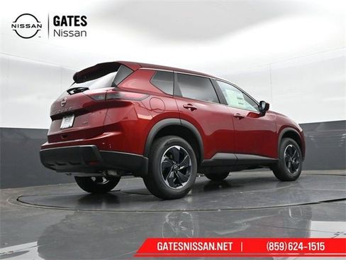New 2026 Nissan Rogue SV image 32