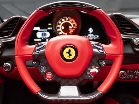 Used 2017 Ferrari 488 Spider RWD image 7