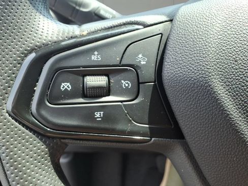 Used 2026 Chevrolet Trax LS FWD image 18