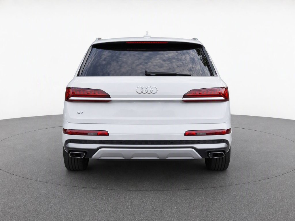 Used 2025 Audi Q7 3.0T Premium Plus AWD/4WD image 5