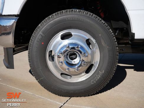 New 2026 Ford F350 XLT image 11