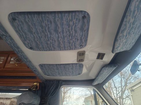 Used 1996 Dodge B3500 RWD image 30