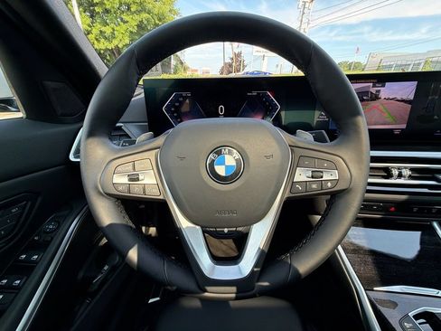 Used 2024 BMW 330i xDrive Sedan w/ Premium Package AWD/4WD image 23