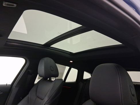 Certified 2023 BMW X4 xDrive30i image 14