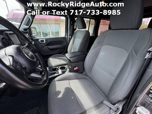 Used 2022 Jeep Wrangler Unlimited Sport AWD/4WD image 19