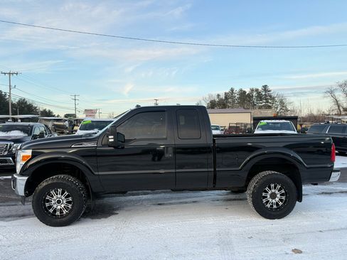 Used 2016 Ford F250 XLT w/ XLT Value Package image 5
