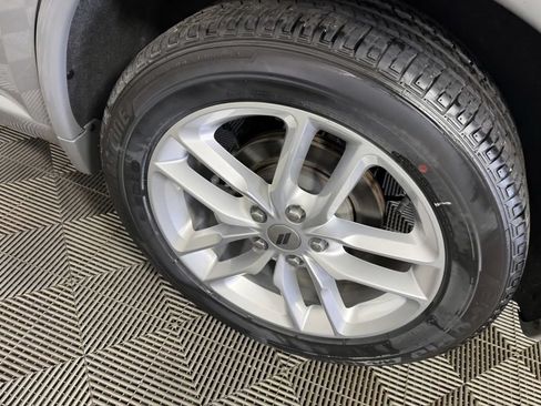 Used 2024 Dodge Durango R/T AWD/4WD image 10