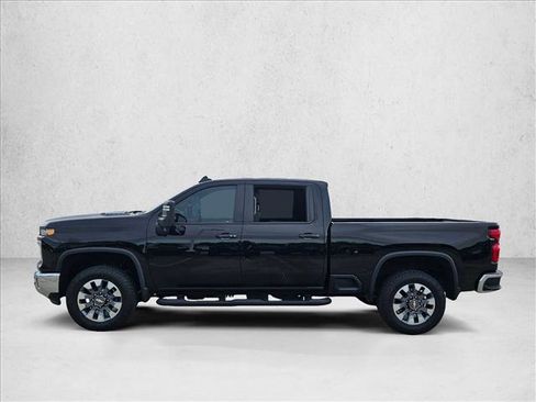 Used 2025 Chevrolet Silverado 2500 LT w/ Texas Edition image 9