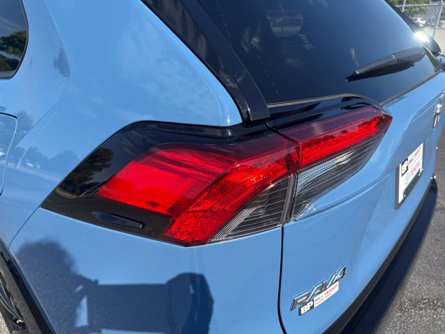 Used 2025 Toyota RAV4 SE AWD/4WD image 10