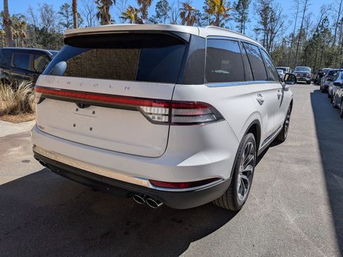 New 2026 Lincoln Aviator Reserve image 4