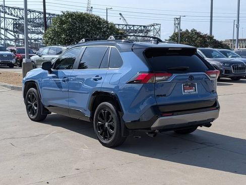Used 2025 Toyota RAV4 XSE w/ Advanced Technology Package AWD/4WD image 46