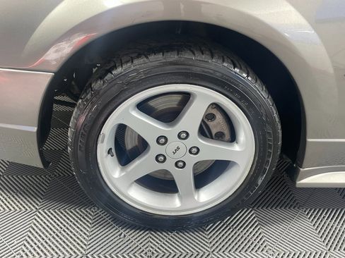 Used 2001 Ford Mustang Cobra image 12