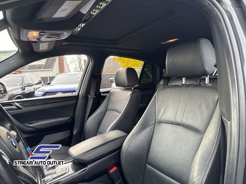 Used 2017 BMW X4 xDrive28i image 19