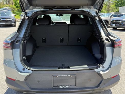 New 2026 Chevrolet Equinox EV LT FWD image 28