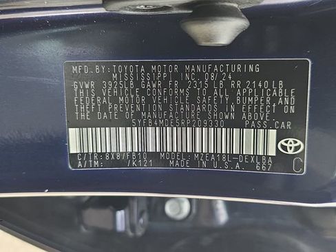 Used 2024 Toyota Corolla LE image 34