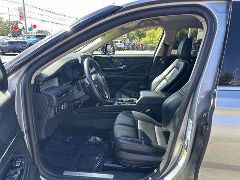 Used 2023 Lincoln Corsair AWD image 15