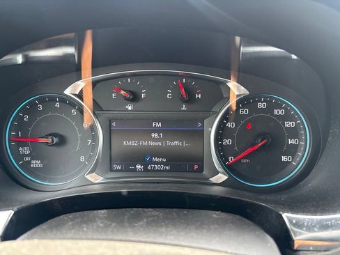 Used 2023 Chevrolet Traverse RS AWD/4WD image 13