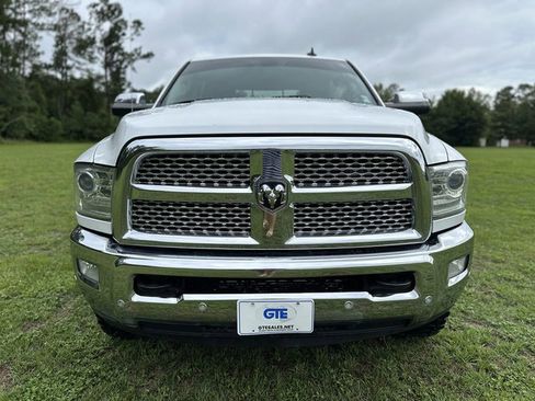 Used 2017 RAM 2500 Laramie AWD/4WD image 2
