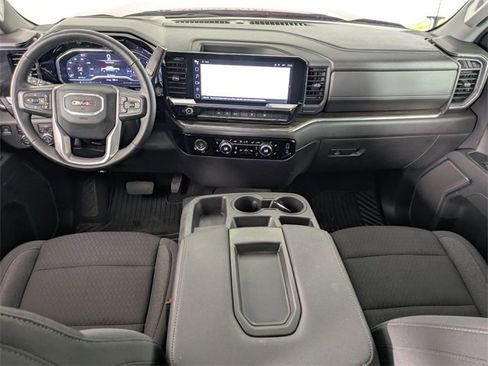 Used 2024 GMC Sierra 1500 Elevation image 26