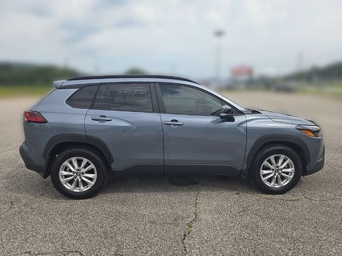 Used 2026 Toyota Corolla Cross LE w/ Moonroof Package FWD image 14