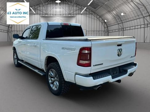 Used 2021 RAM 1500 Laramie w/ Sport Appearance Package AWD/4WD image 3