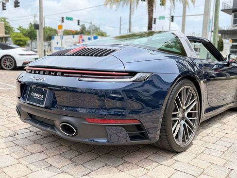 Used 2022 Porsche 911 Targa 4S AWD/4WD image 12
