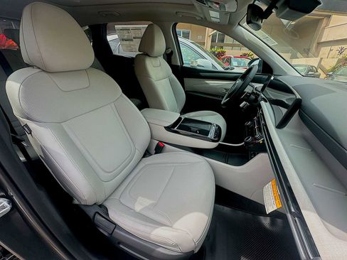 New 2025 Hyundai Tucson SEL AWD/4WD image 18
