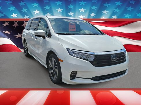 Used 2022 Honda Odyssey Touring image 1