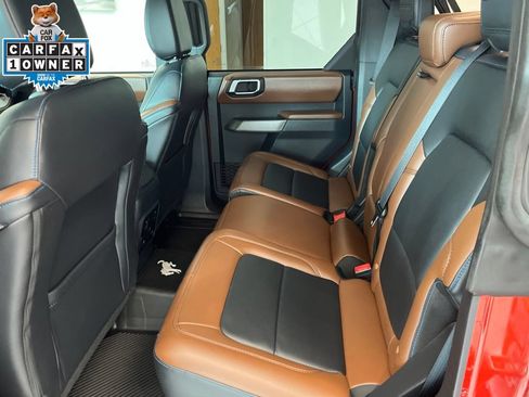 Used 2023 Ford Bronco Outer Banks AWD/4WD image 13