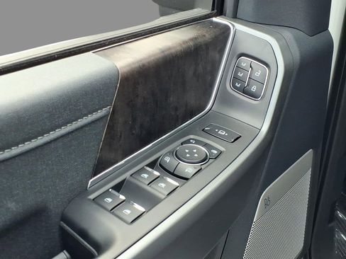 New 2026 Ford F350 Lariat w/ Chrome Package image 17