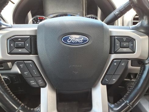 Used 2020 Ford F450 Platinum w/ FX4 Off-Road Package AWD/4WD image 27