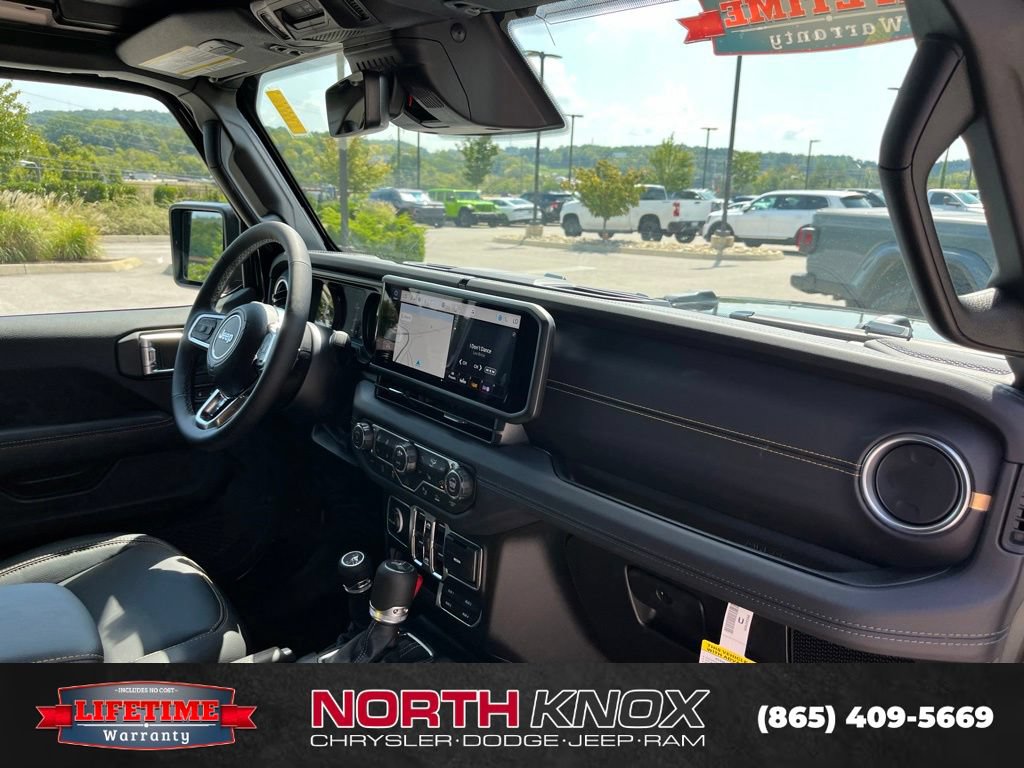 New 2027 Jeep Wrangler Unlimited Sahara AWD/4WD image 27