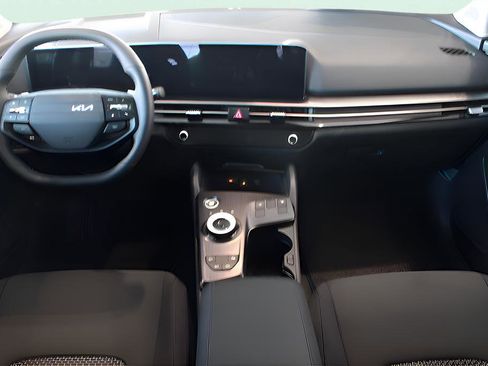 New 2026 Kia Sportage S AWD/4WD image 13