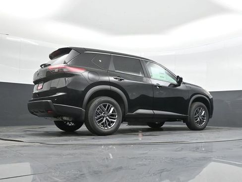New 2026 Nissan Rogue S image 38