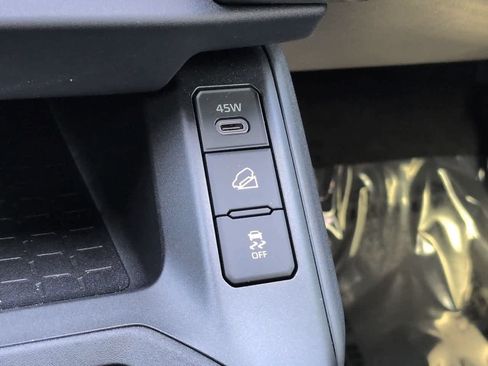 Used 2026 Toyota RAV4 XSE w/ Weather Package AWD/4WD image 21