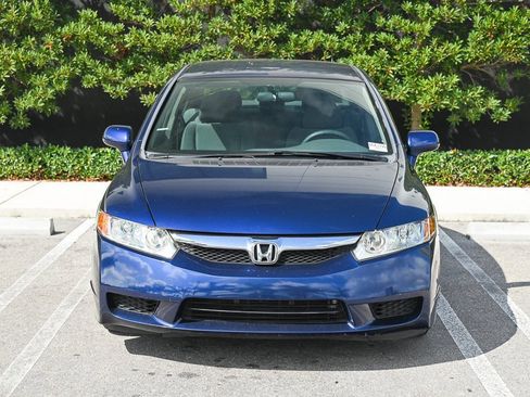 Used 2009 Honda Civic LX image 2