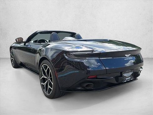 Used 2019 Aston Martin DB11 Volante RWD image 5